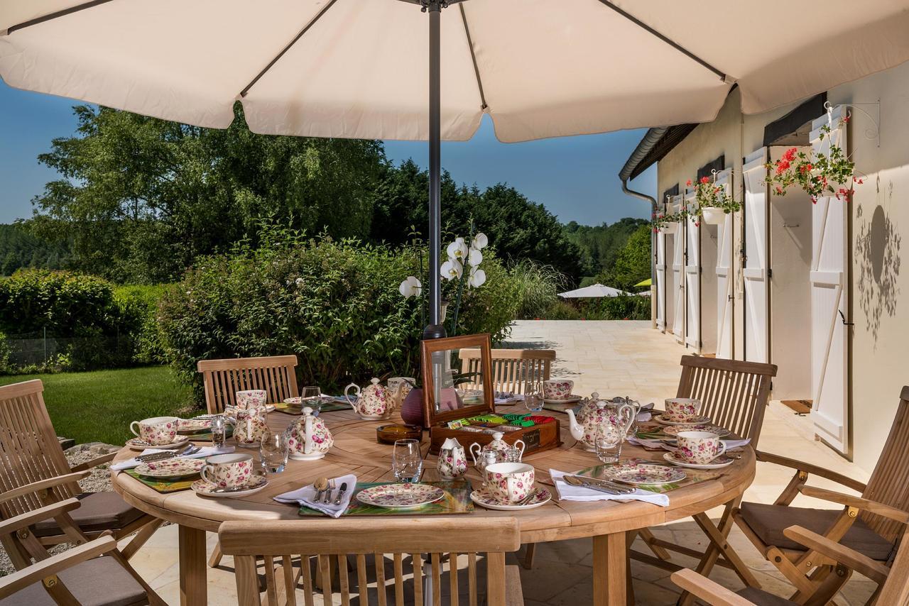 Bed and Breakfast Domaine Du Bois Des Anges Germigny-l'Eveque Екстер'єр фото